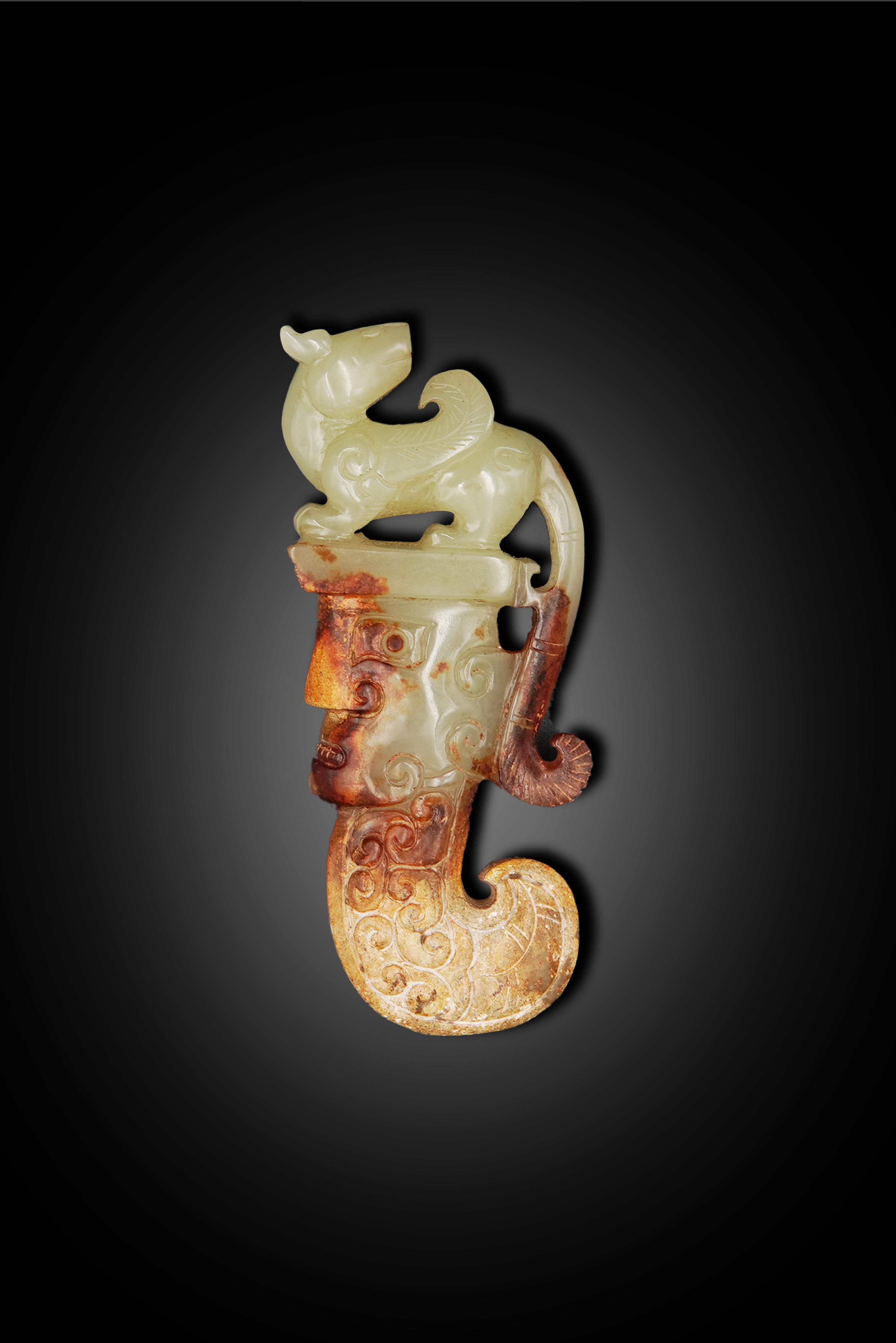 商代神獸獸面佩 的圖片